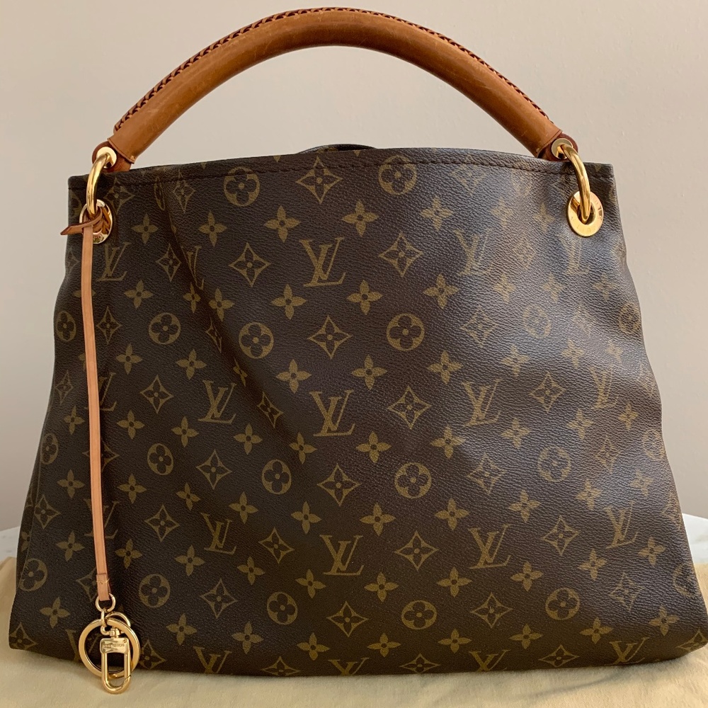 Louis Vuitton Artsy MM Monogram